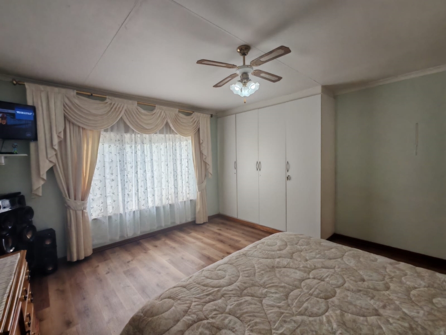 3 Bedroom Property for Sale in Sasolburg Ext 10 Free State